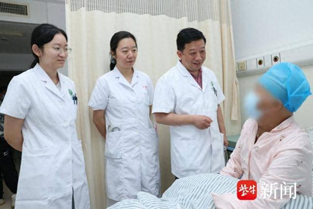 六旬老人反复高烧确诊白血病，造血干细胞移植后成功闯过排异险关